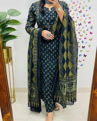 Chudidhar/ salwar set - Eshana Collections