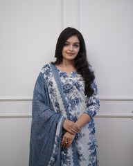 Beautiful salwar kameez/ suit - Eshana Collections