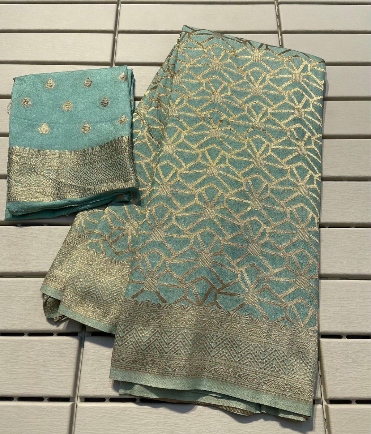 Pure banarasi khadi silk saree - Eshana Collections