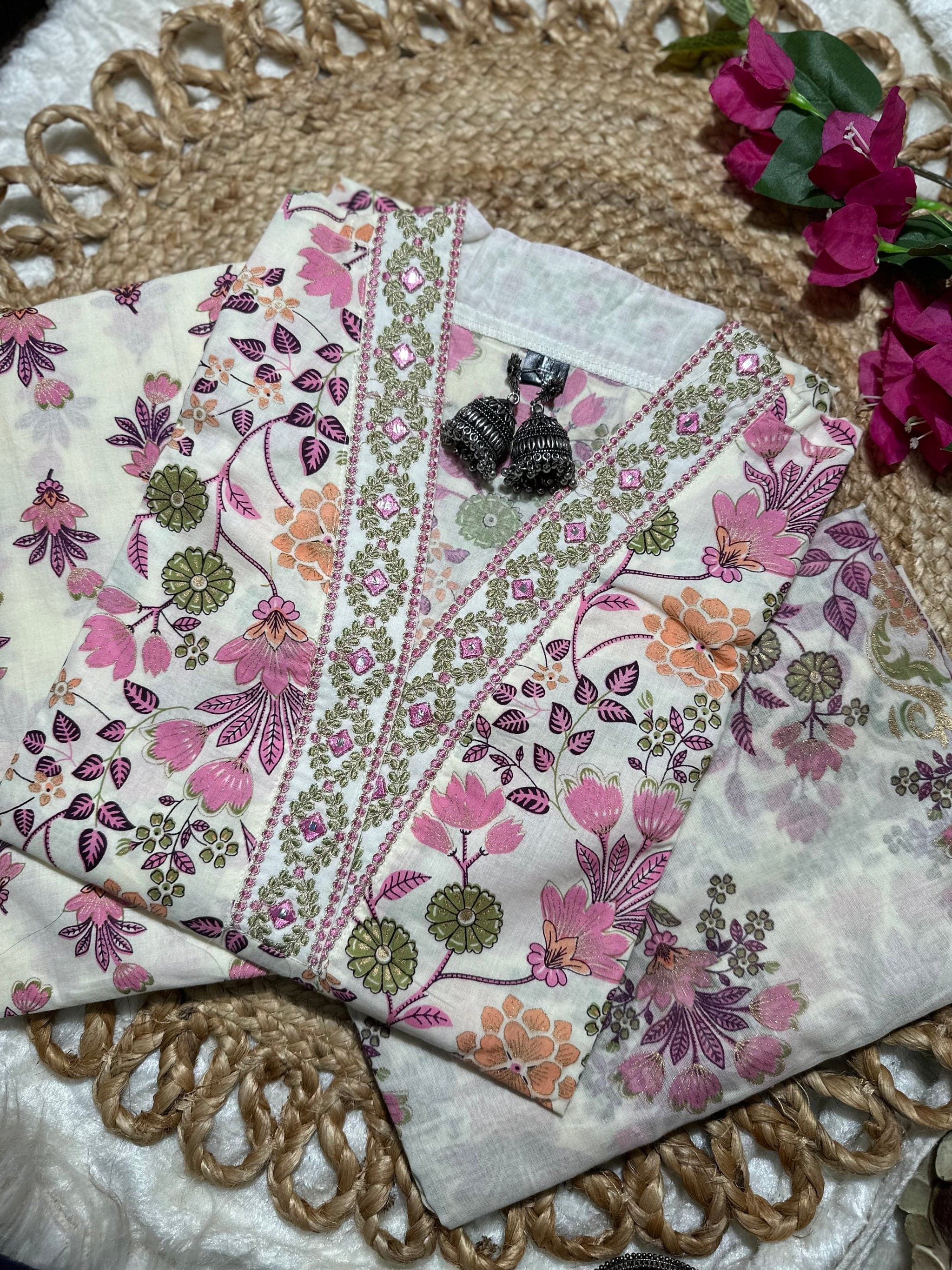Floral printed chudidhar - Eshana Collections