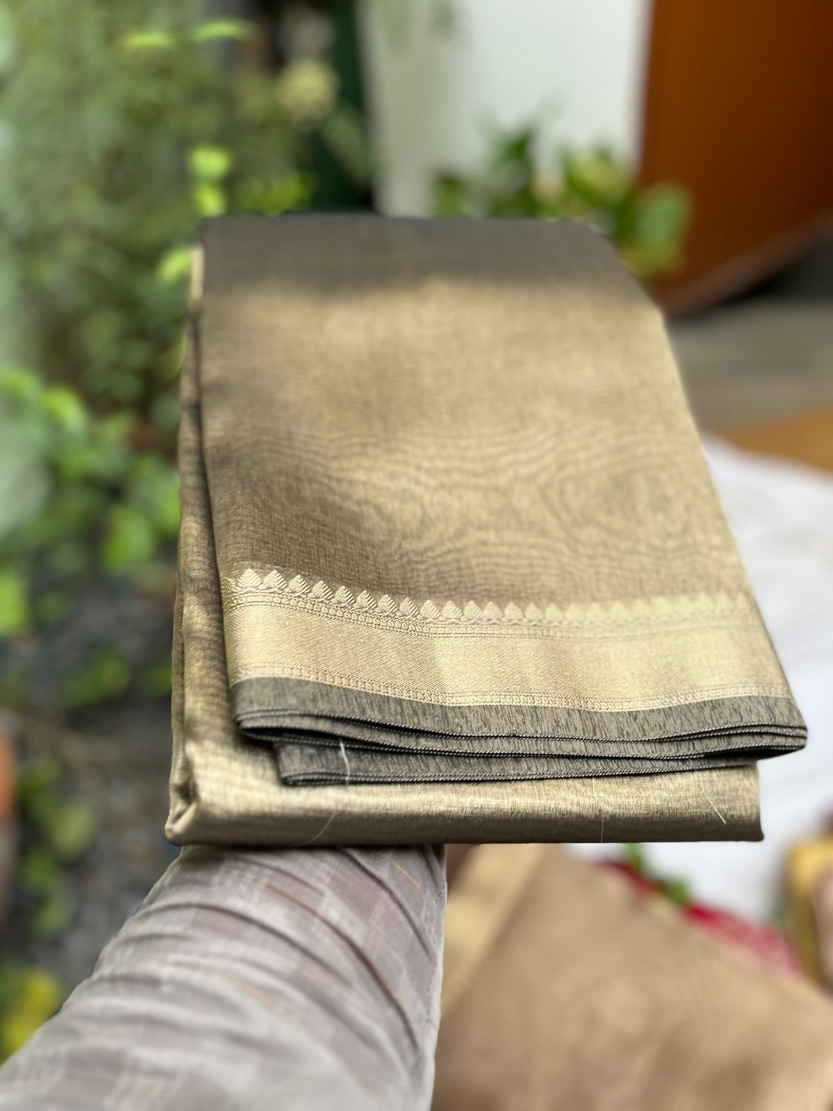 Plain tissue sarees with border - Eshana Collections