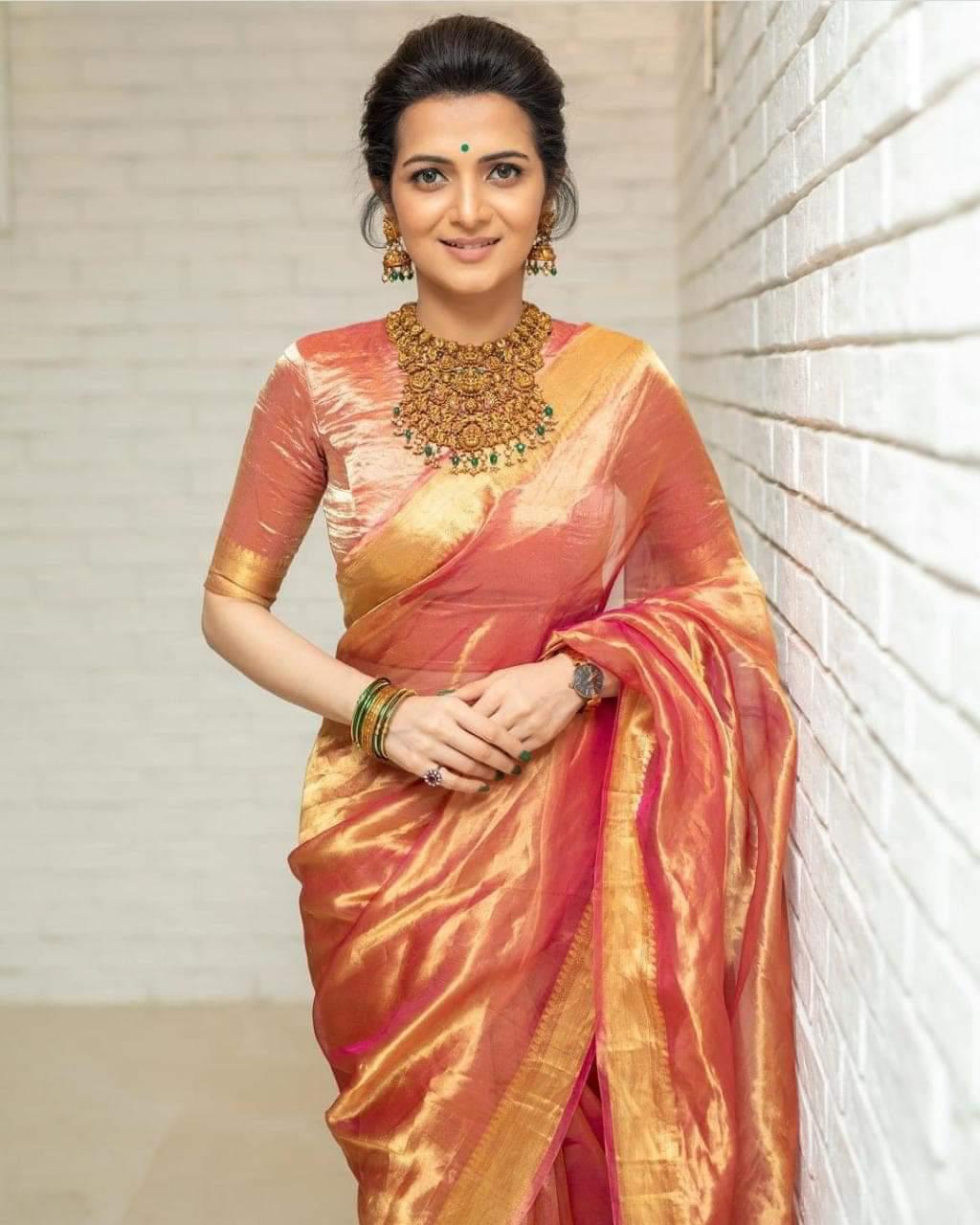 Plain tissue sarees with border - Eshana Collections