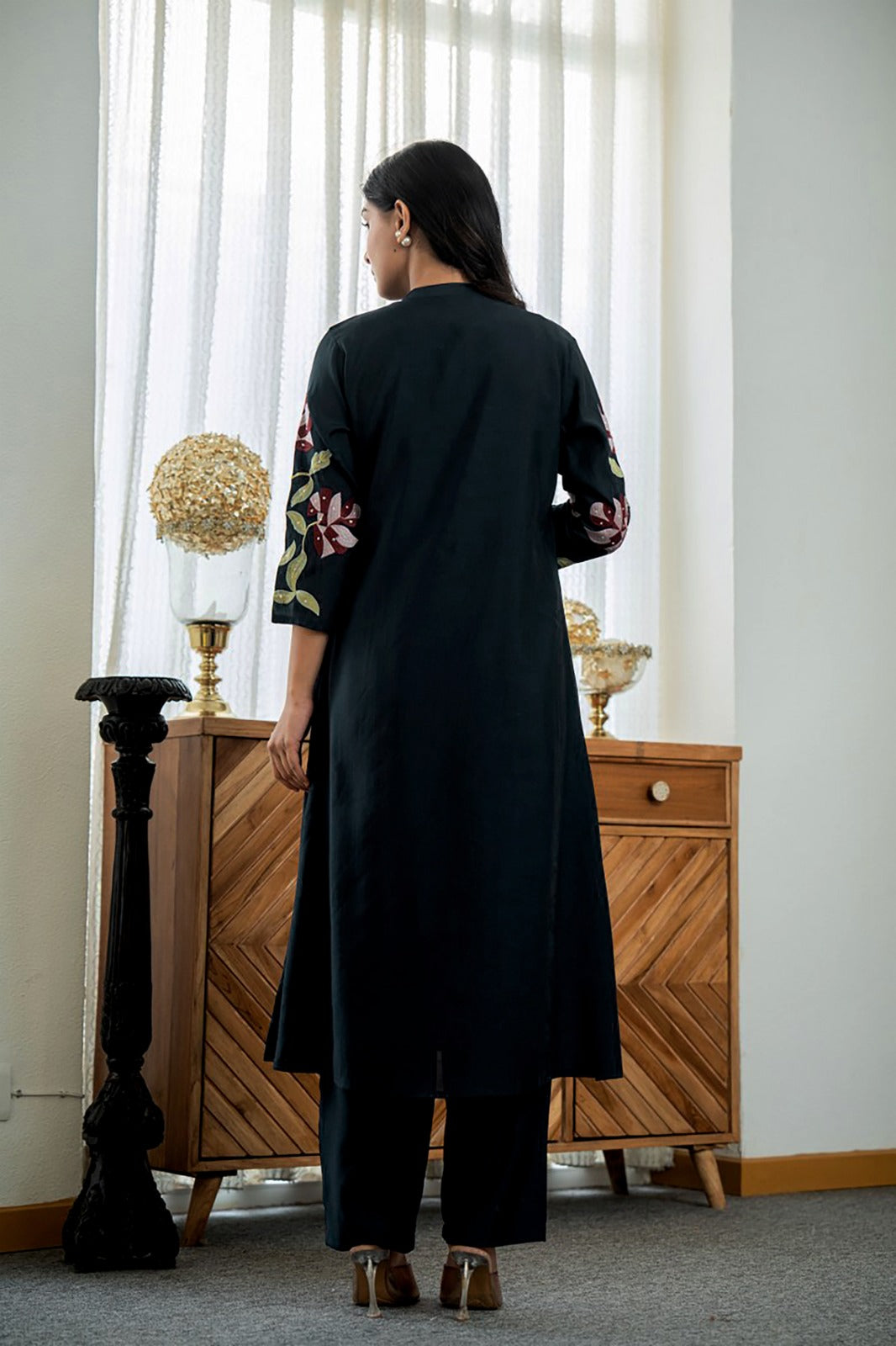 Kurti with pant - Eshana Collections