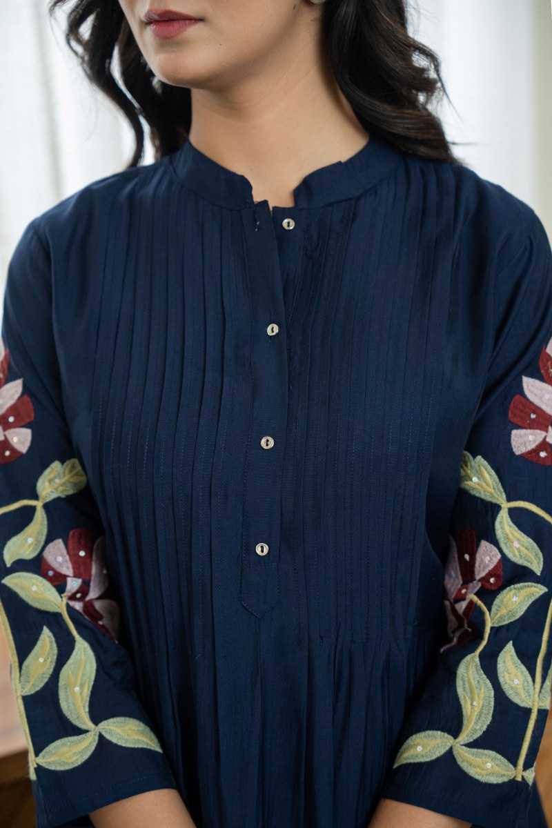 Kurti with pant - Eshana Collections