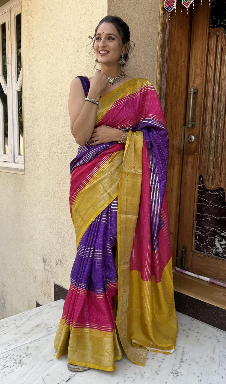 Dola silk saree - Eshana Collections