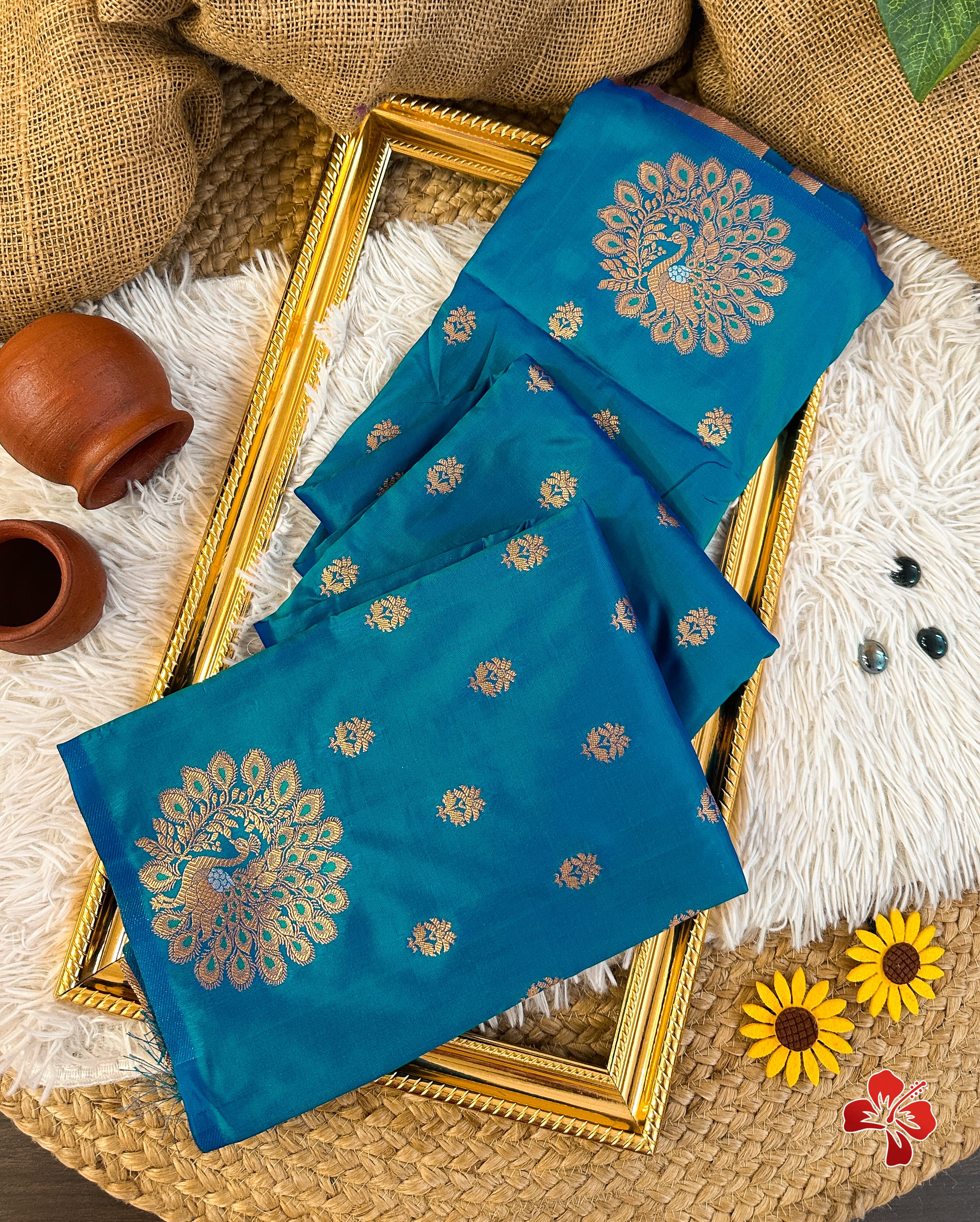 Kanjivaram soft silk saree - Eshana Collections