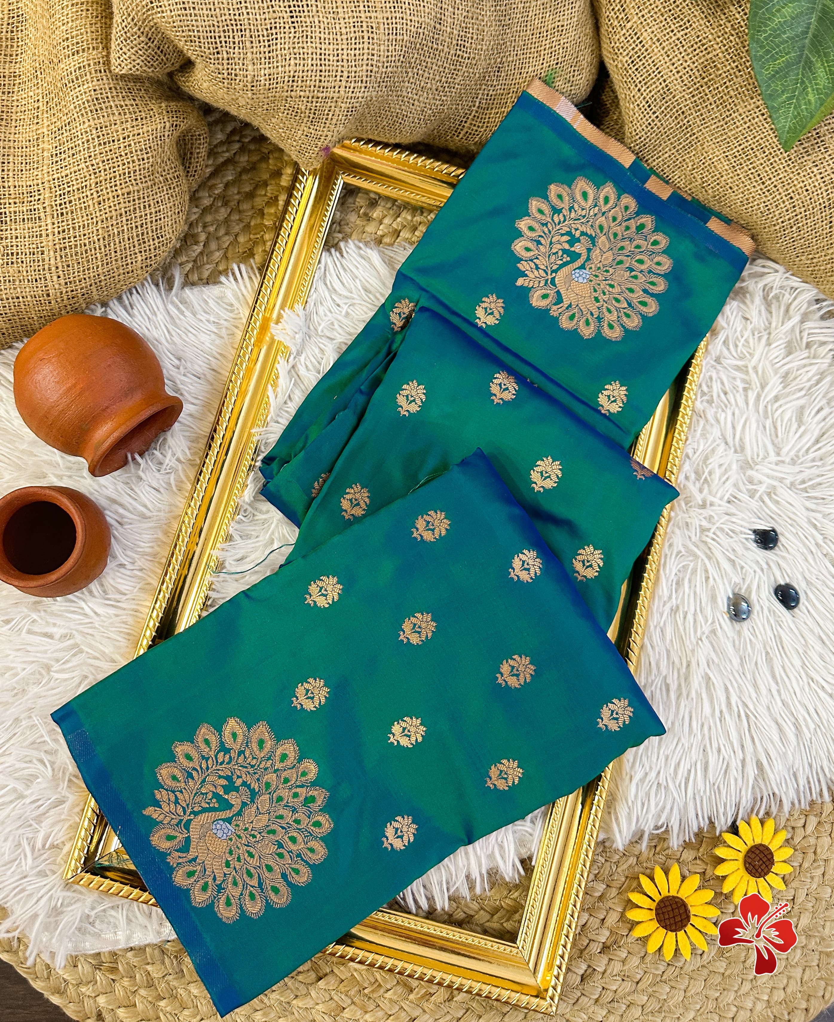 Kanjivaram soft silk saree - Eshana Collections