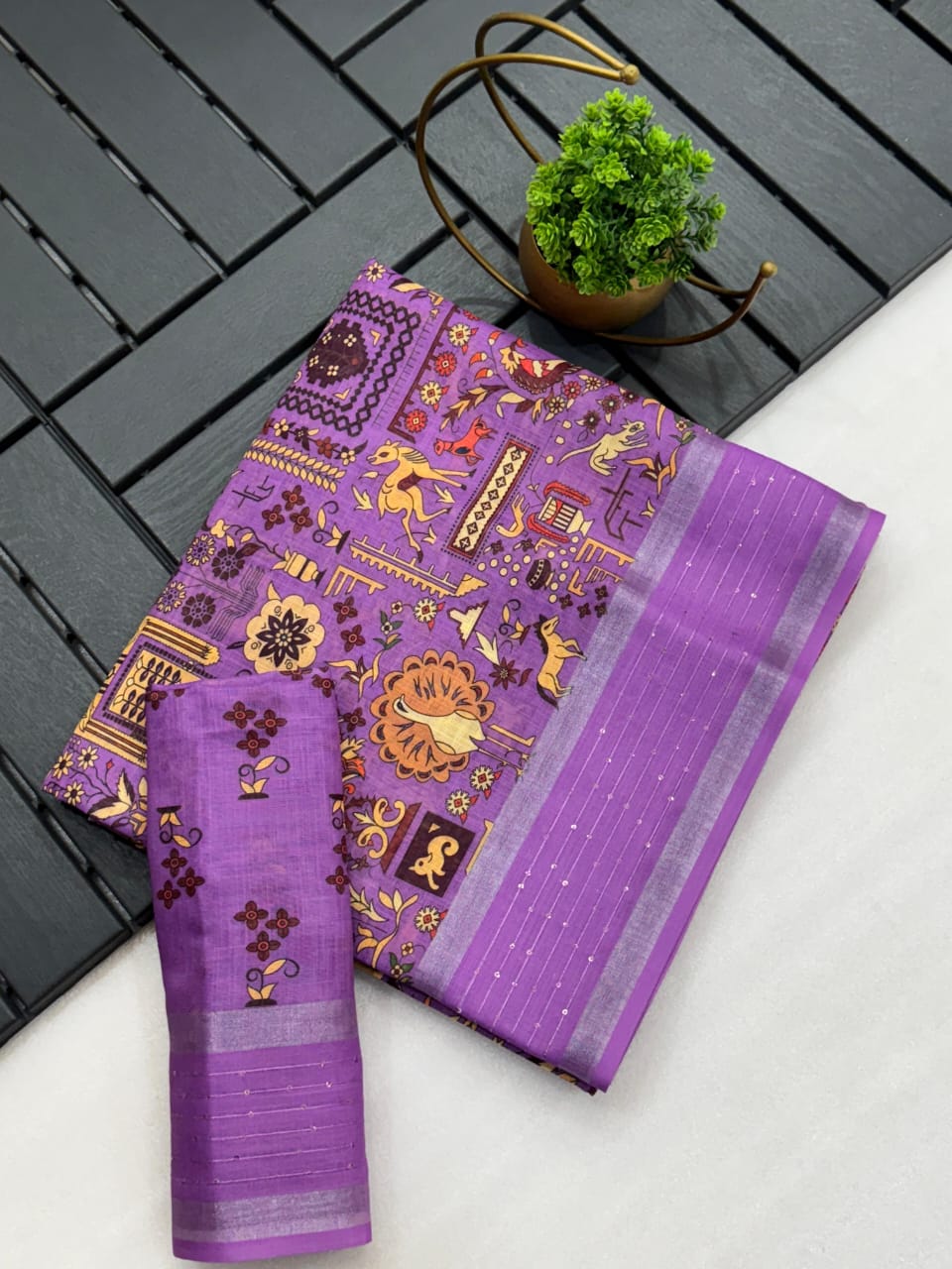 Linen saree with warli prints - Eshana Collections