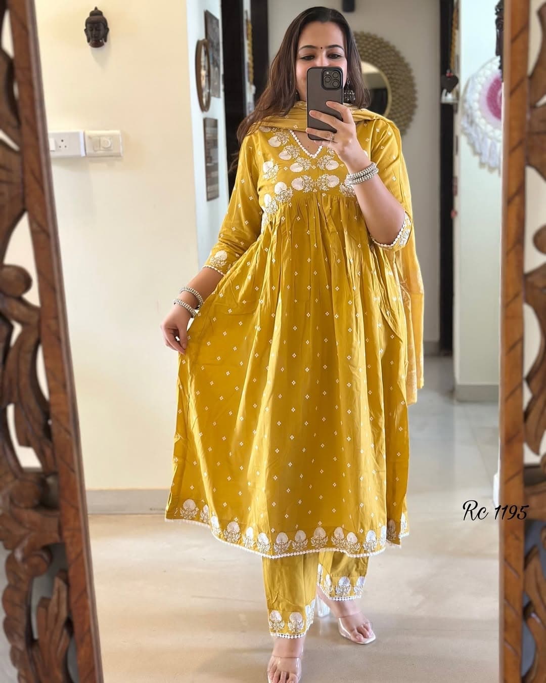 Anarkali chudidhar set - Eshana Collections