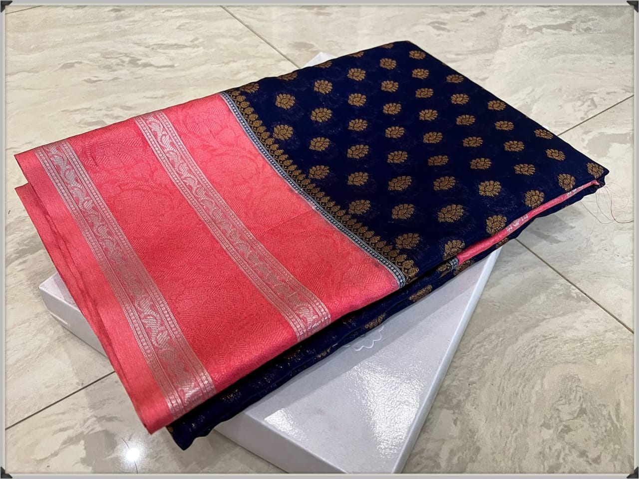 Warm Silk Saree – Elegance Redefined - Eshana Collections