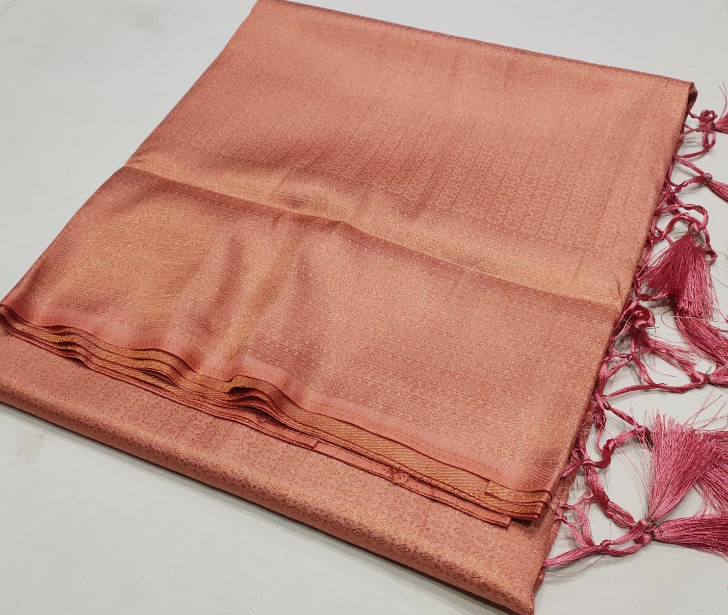 Kubera pattu - Eshana Collections