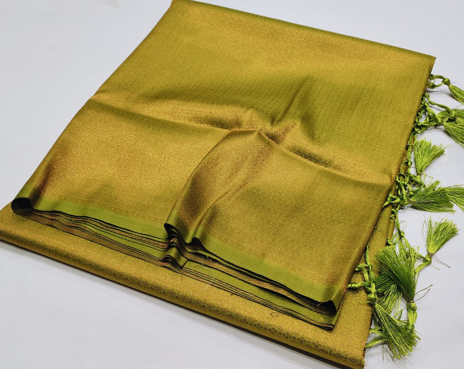 Kubera pattu - Eshana Collections