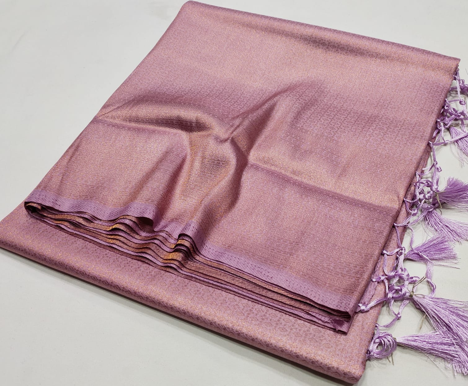 Kubera pattu - Eshana Collections