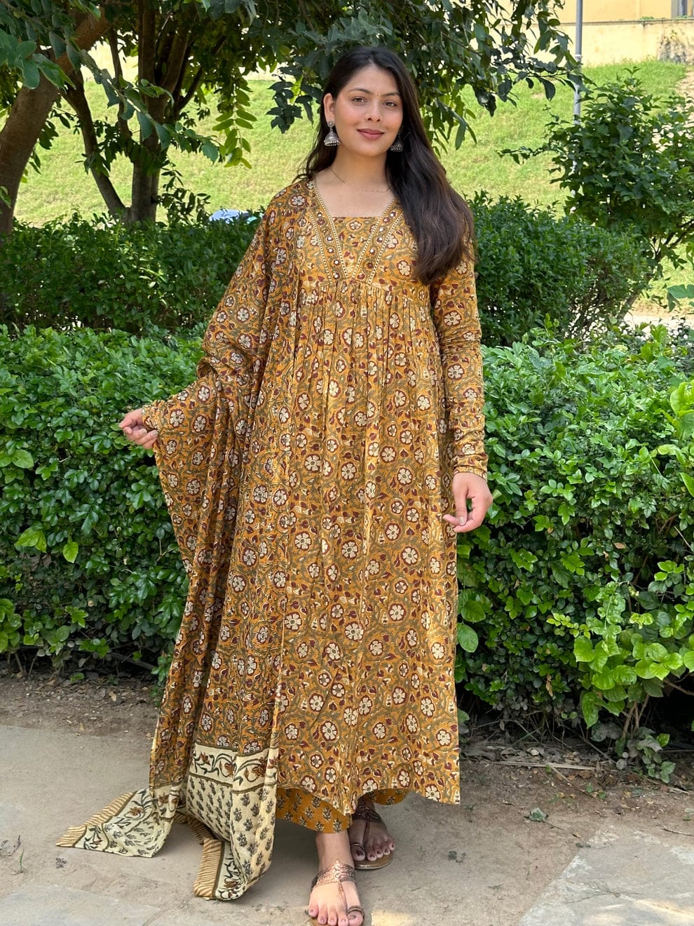 Anarkali salwar set - Eshana Collections