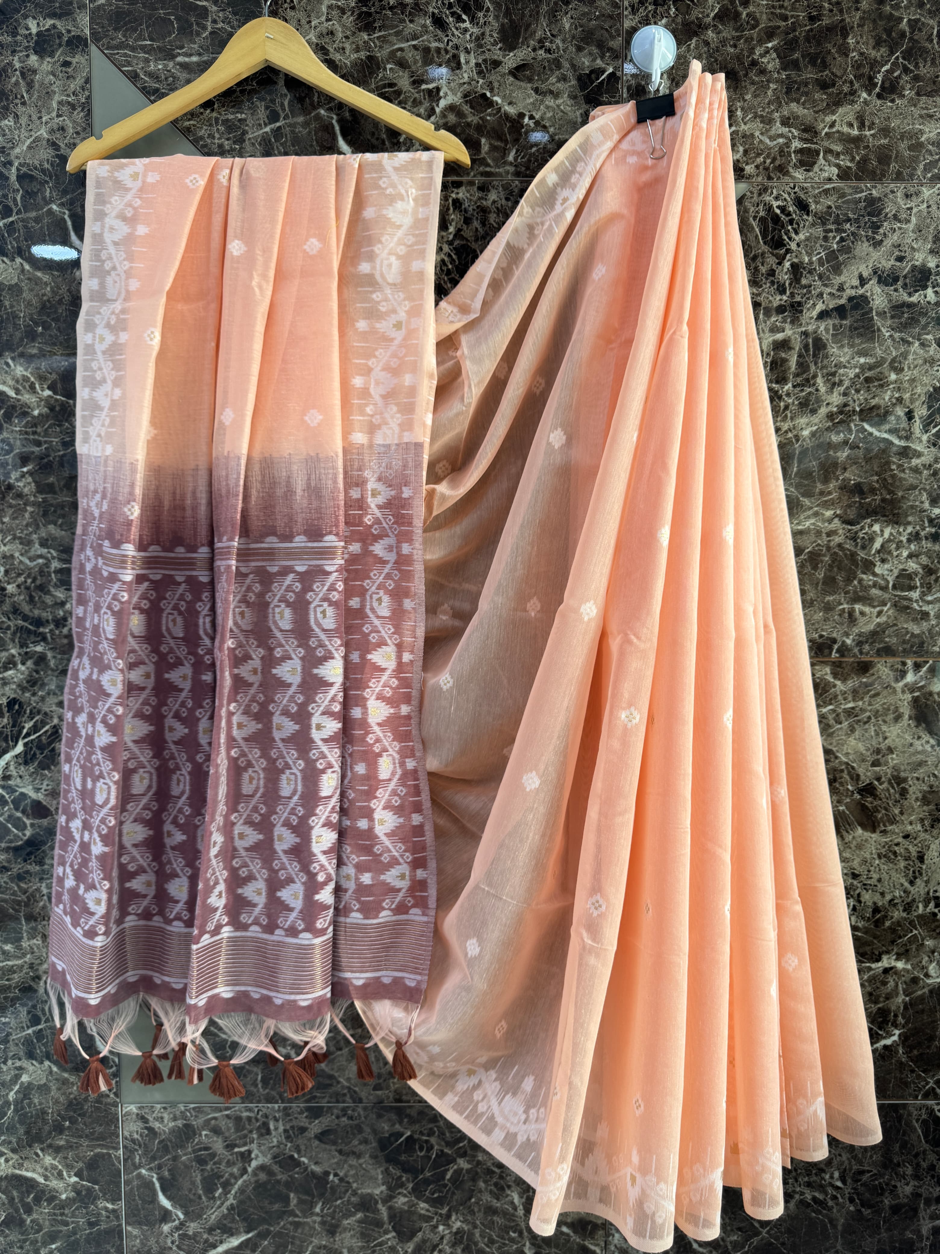 Cotton sarees in jamdani weaving - Eshana Collections