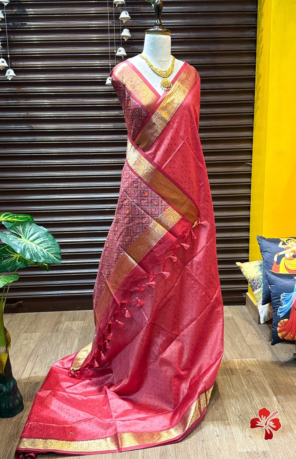 Raw silk sarees - Eshana Collections
