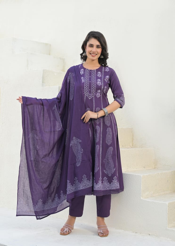 Pure cotton anarkali salwar kameez set - Eshana Collections