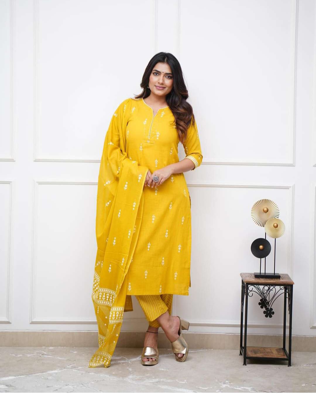 Beautiful salwar set - Eshana Collections