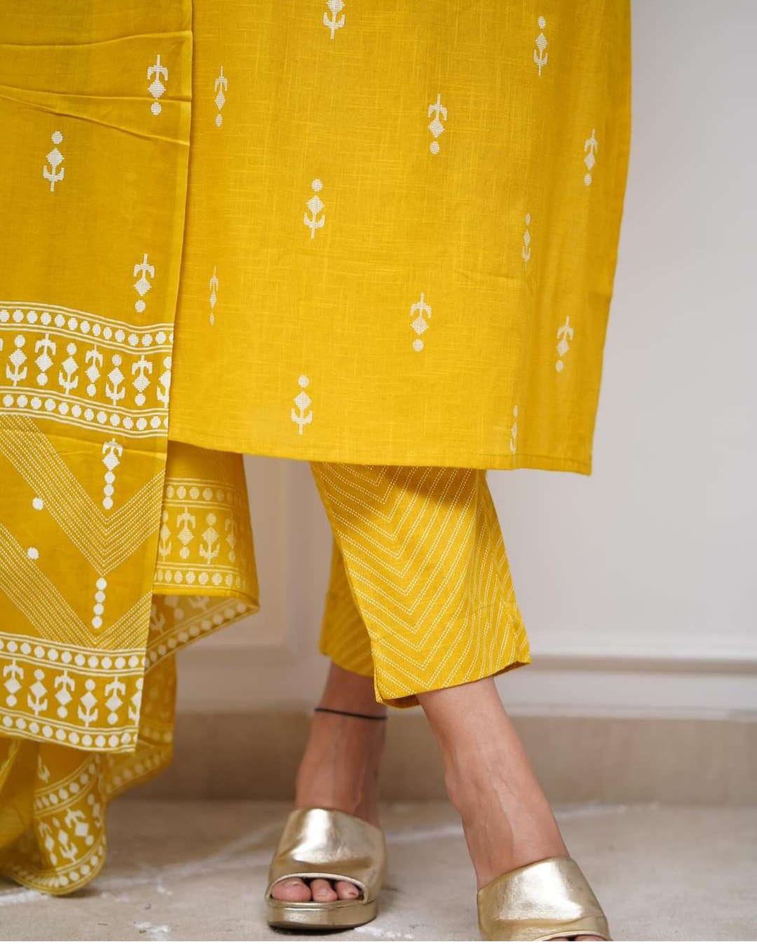 Beautiful salwar set - Eshana Collections
