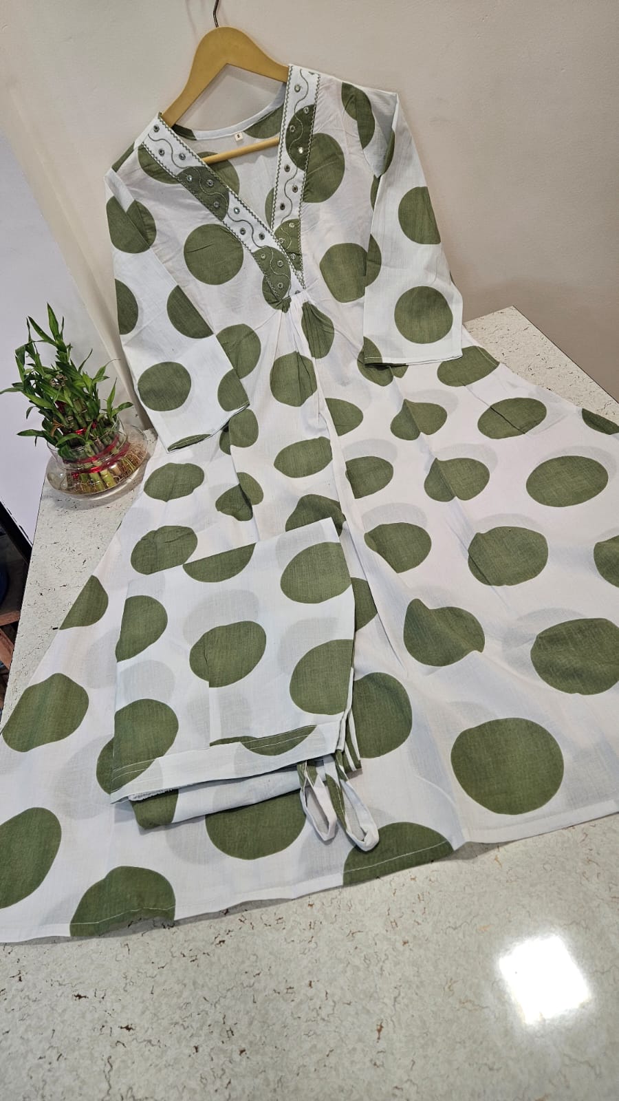 Kurti palazzo - Eshana Collections