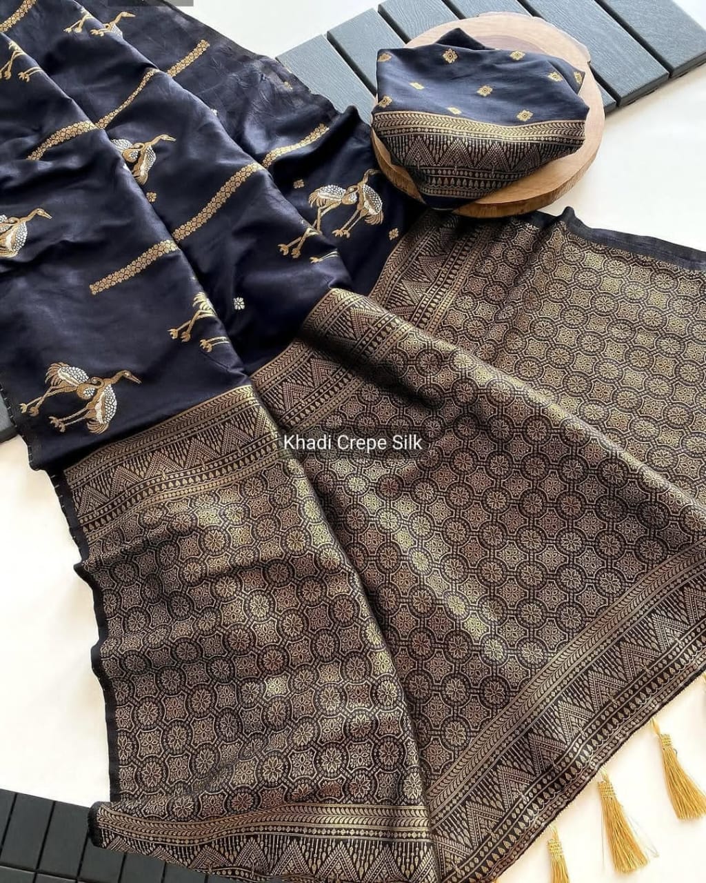 Khadi  crepe silk saree - Eshana Collections