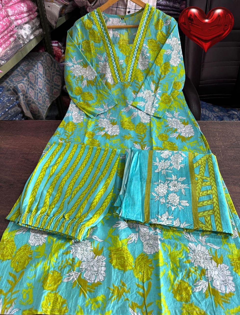 Beautiful anarkali chudidhar - Eshana Collections