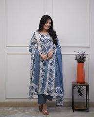 Beautiful salwar kameez/ suit - Eshana Collections