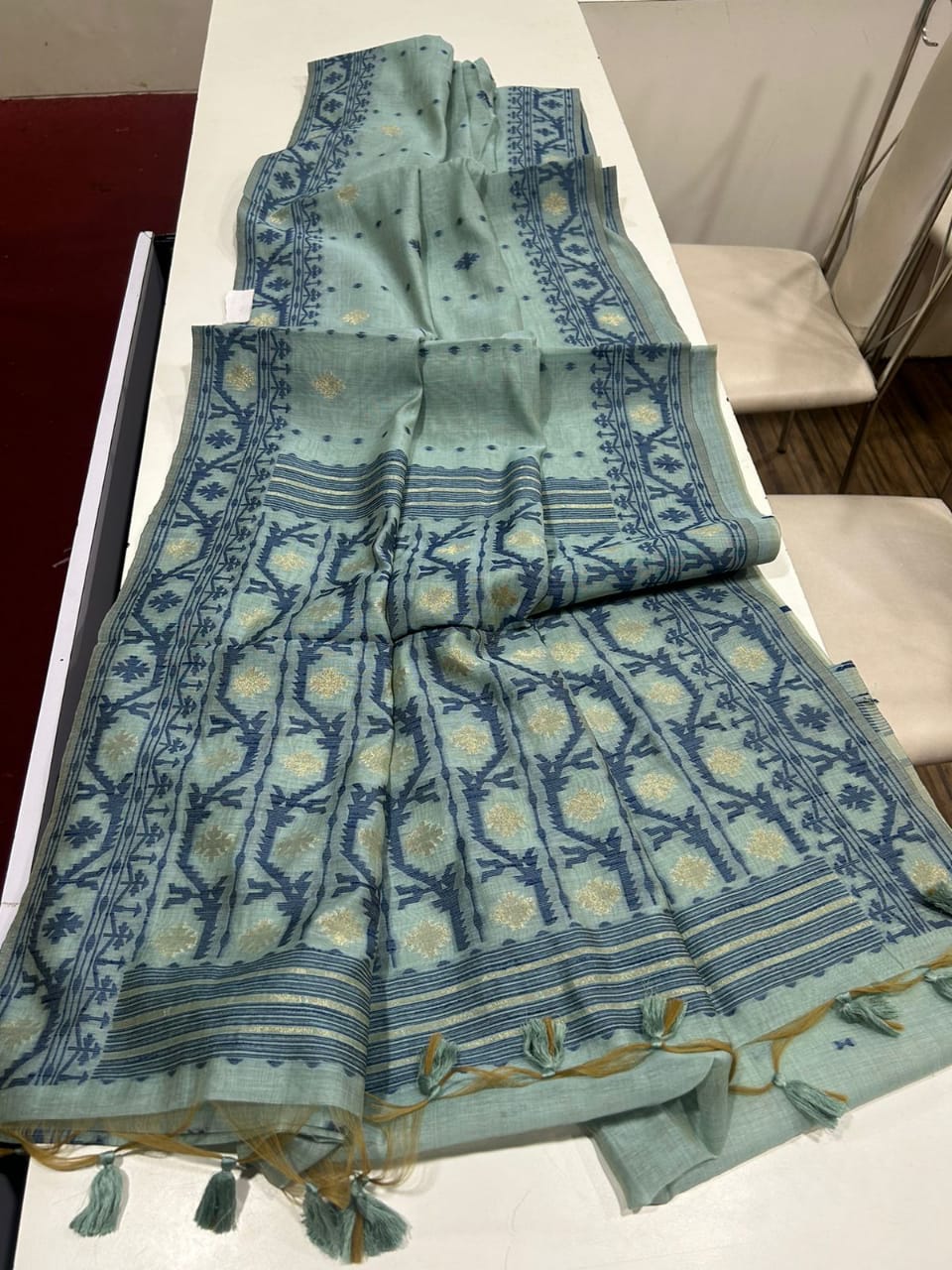 PURE SOFT JAMDANI MUNGA COTTON SAREE - Eshana Collections
