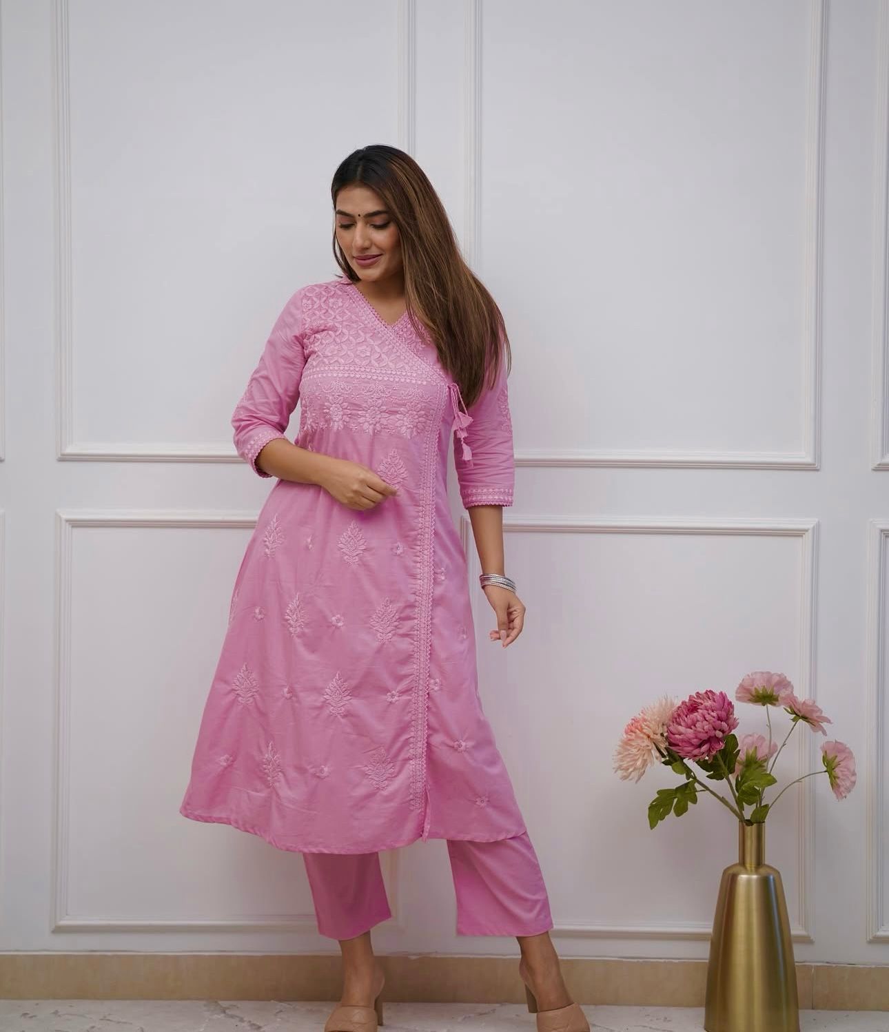 Cotton chikankari kurti and pant - Eshana Collections