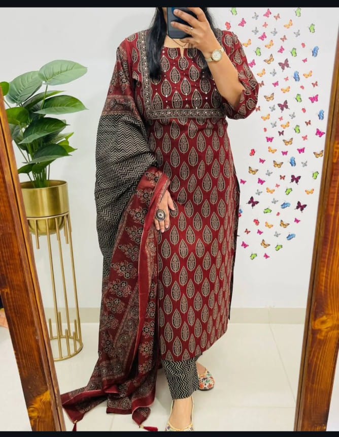 Cotton suit/ salwar in ajrakh prints - Eshana Collections