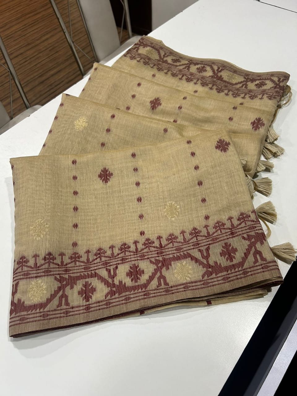 PURE SOFT JAMDANI MUNGA COTTON SAREE - Eshana Collections